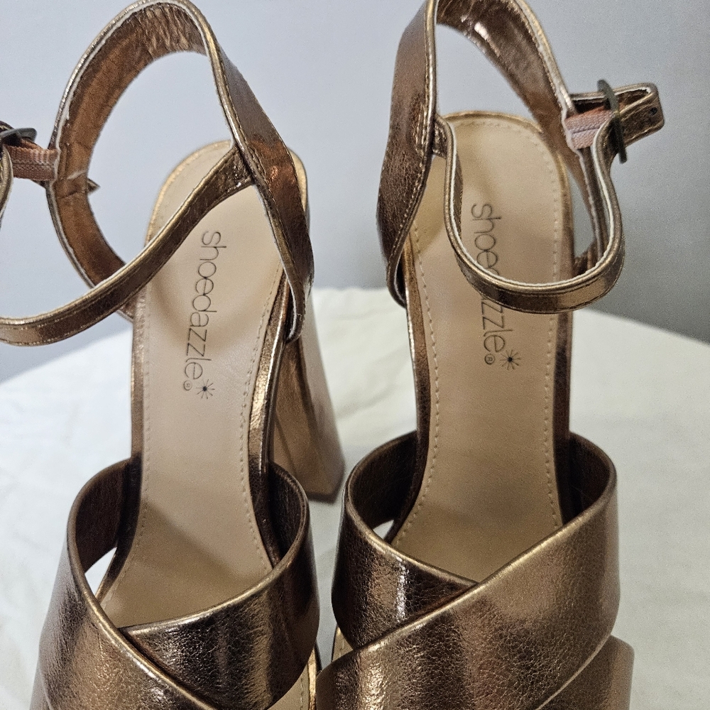 Shoe Dazzle Women's Metallic Bronze Heels Women Size 6 - Picture 7 of 15
